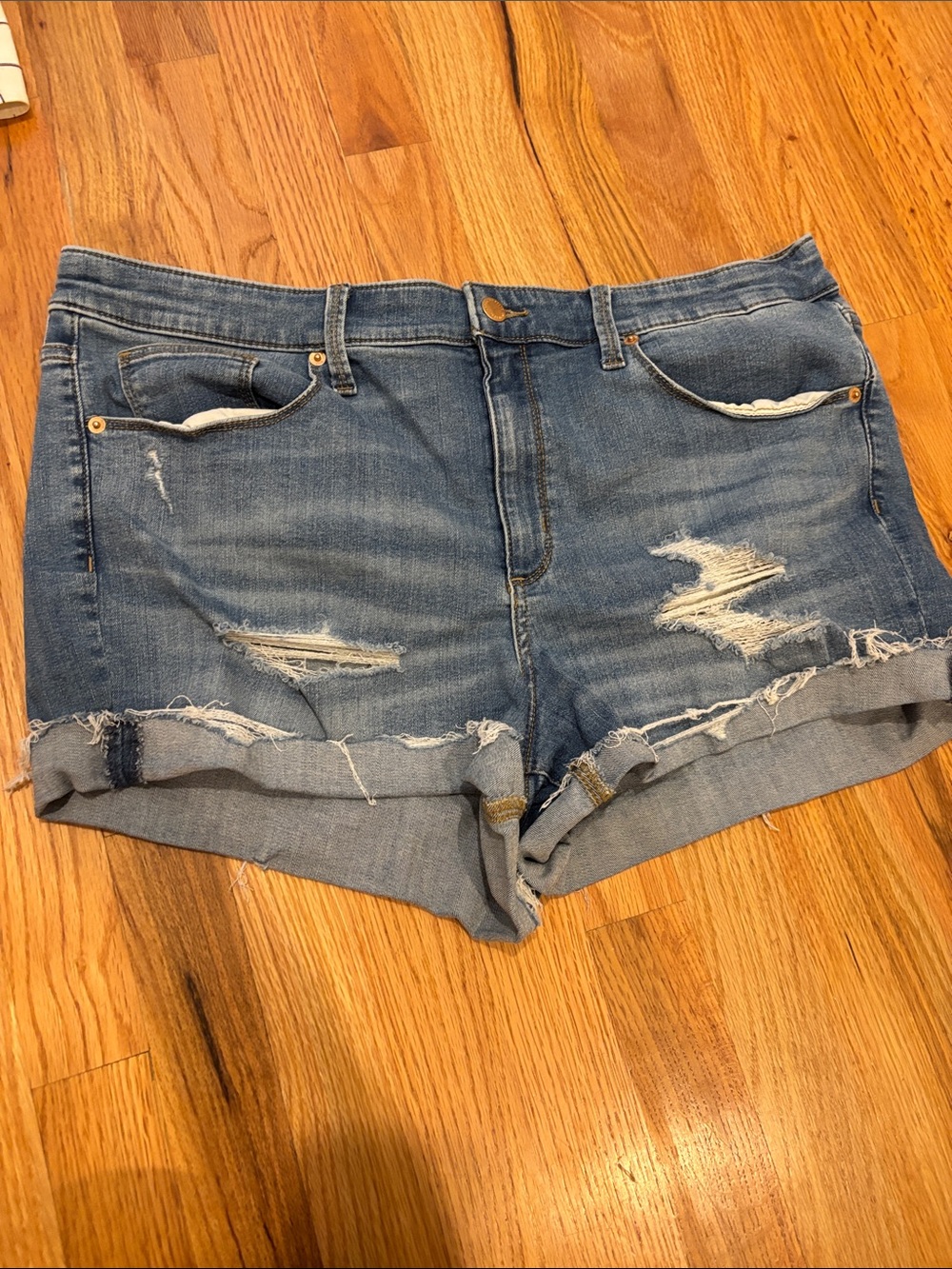Universal Thread Washed Blue Distressed Denim Shorts